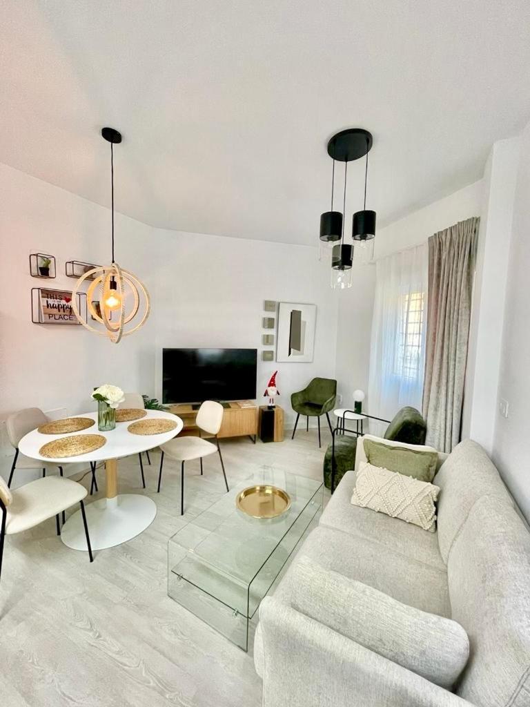 Historical Centre! Private Terrace & Gym-Near Public Parking Apartment มาลากา ภายนอก รูปภาพ