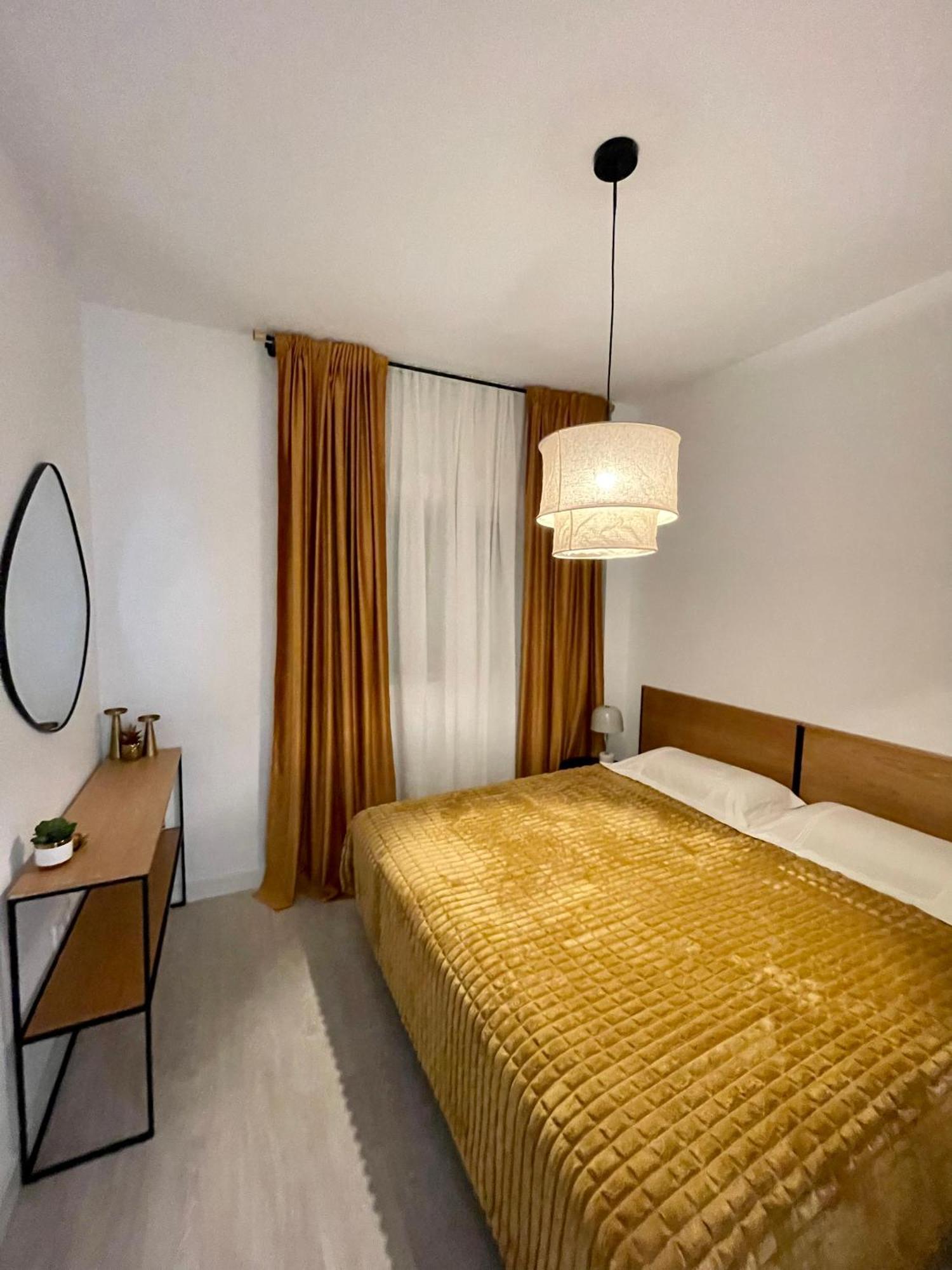 Historical Centre! Private Terrace & Gym-Near Public Parking Apartment มาลากา ภายนอก รูปภาพ
