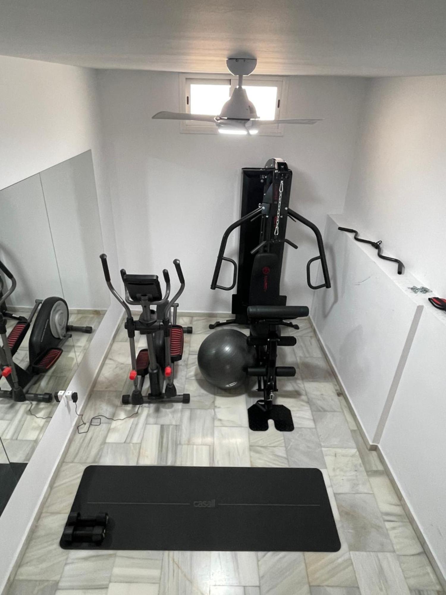Historical Centre! Private Terrace & Gym-Near Public Parking Apartment มาลากา ภายนอก รูปภาพ